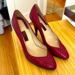 Vintage Red pumps -Size 6 - new soles